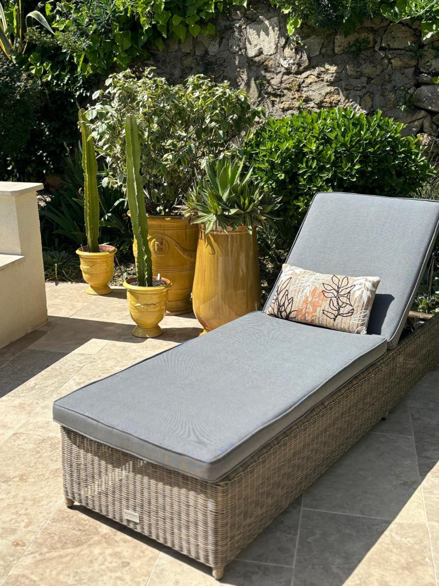 Appartement Cosy Avec Piscine ,parking Et Jardin Villeneuve-lès-Avignon