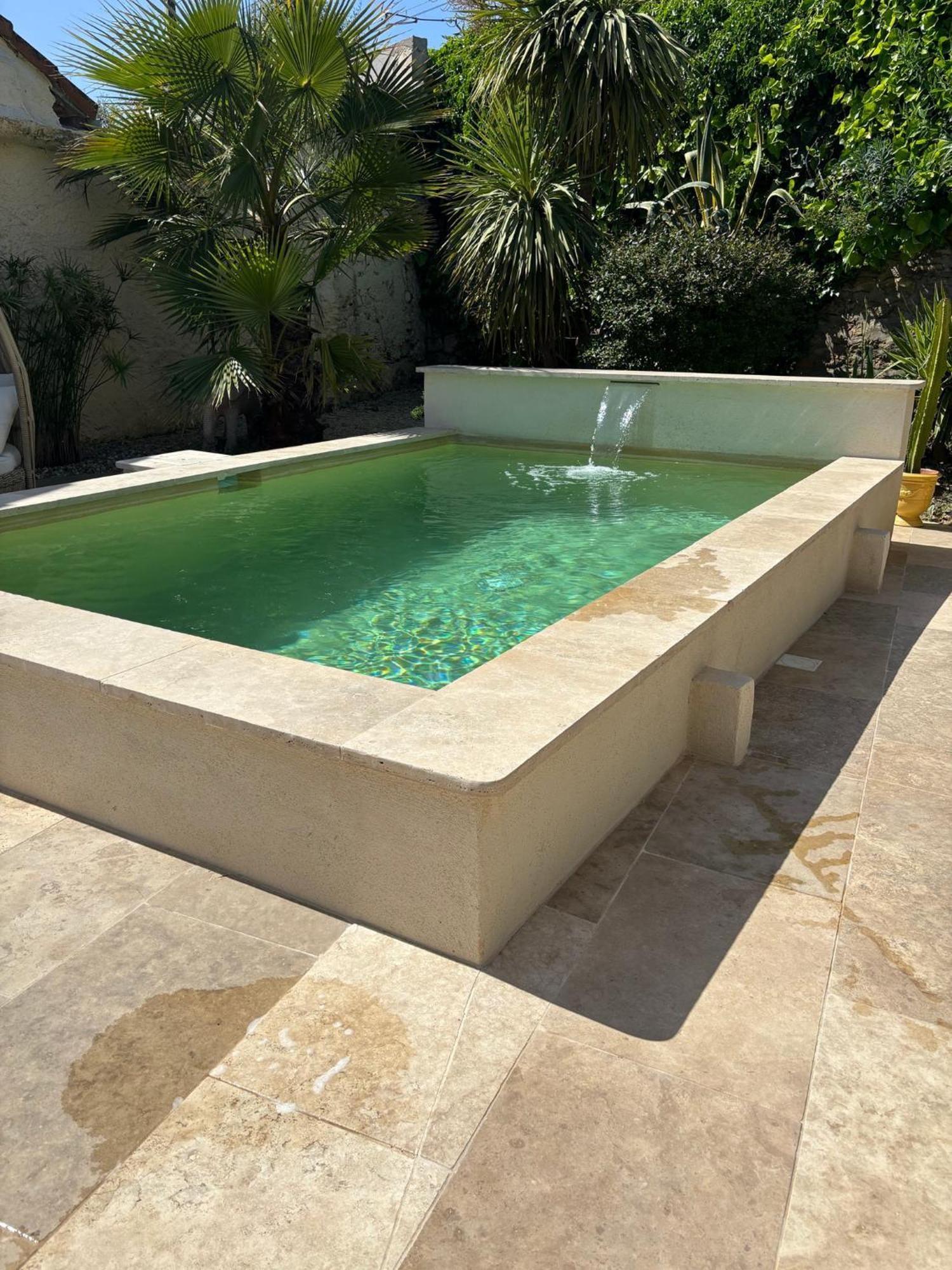 Cosy Avec Piscine ,parking Et Jardin