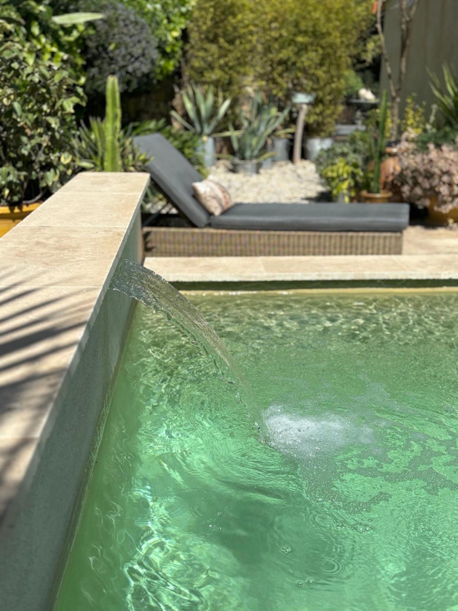 Cosy Avec Piscine ,parking Et Jardin Villeneuve-les-Avignon