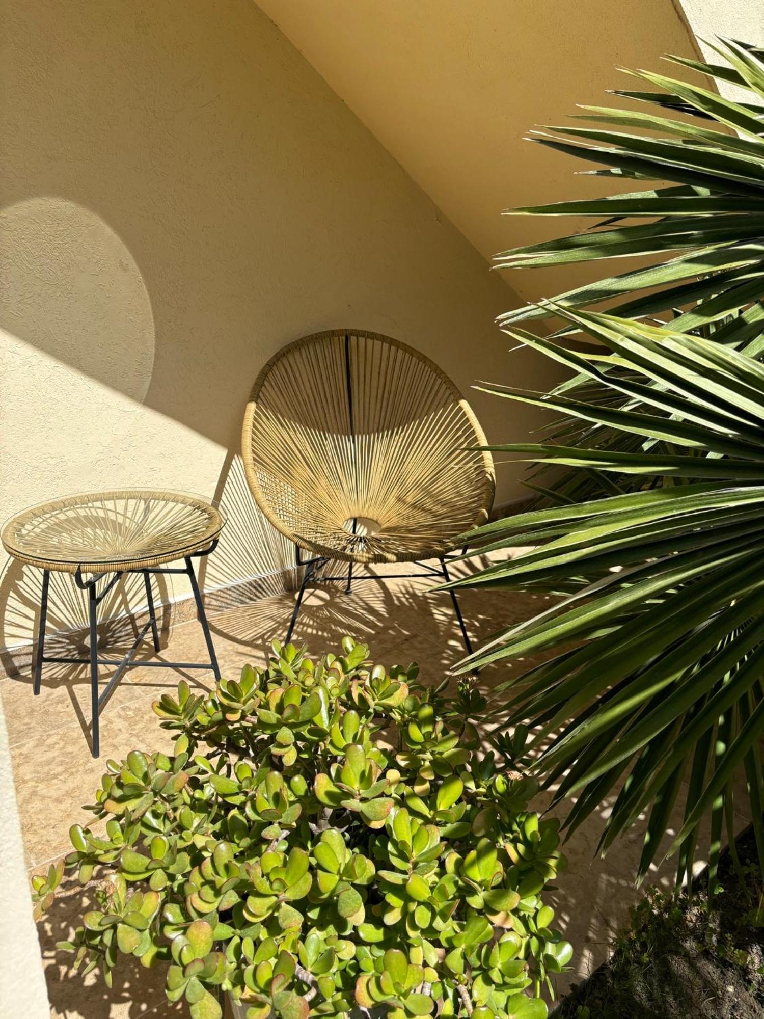 Cosy Avec Piscine ,parking Et Jardin
